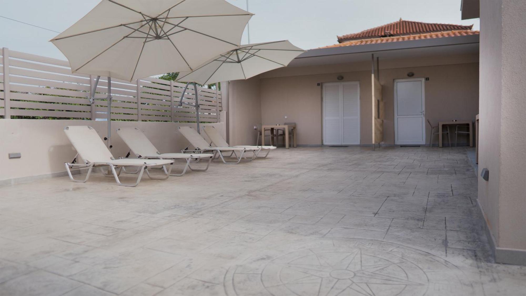 Dion Apartments Laganas Exterior photo